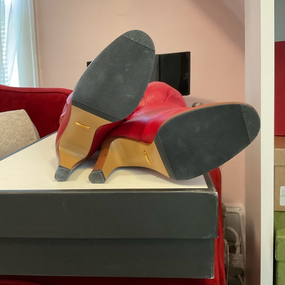 Red Gucci thigh high boots - Picture 6 of 8